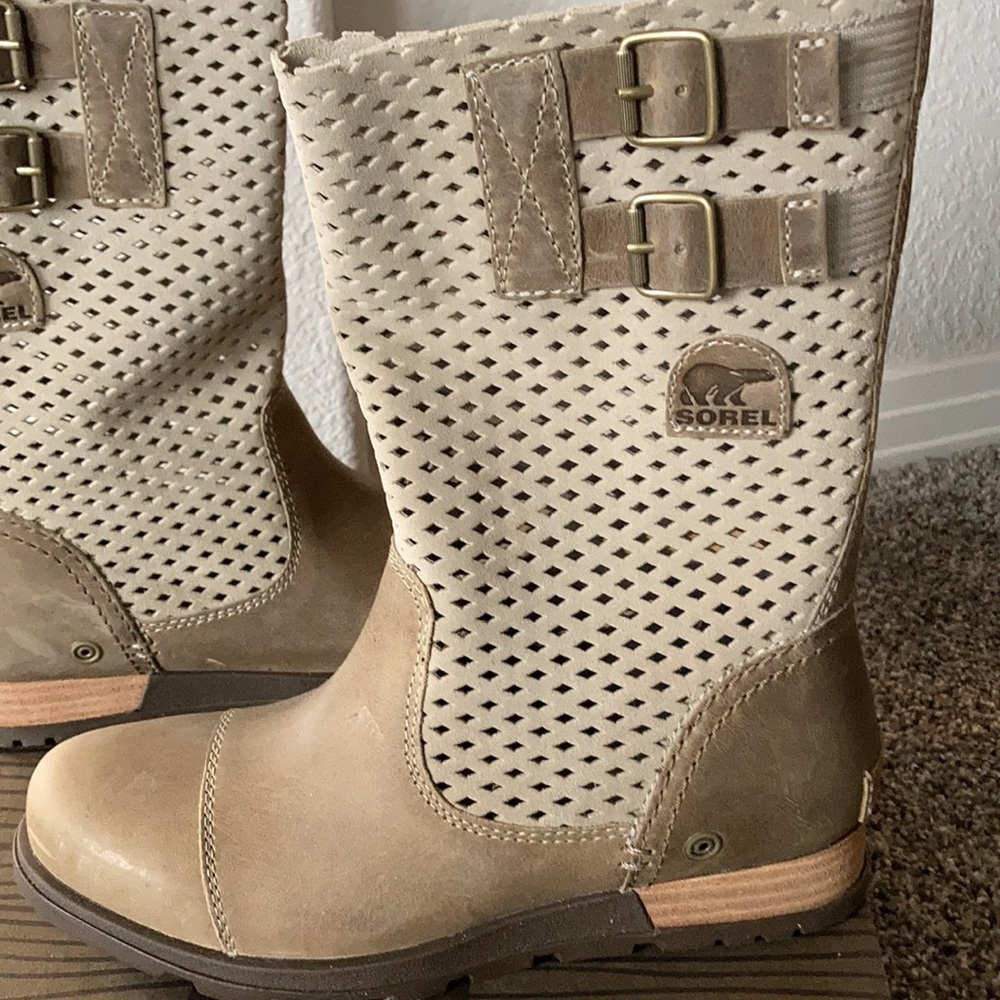 Sorel Bee Major Pull-On Boots 6.5 NIB Great - Picture 2 of 8